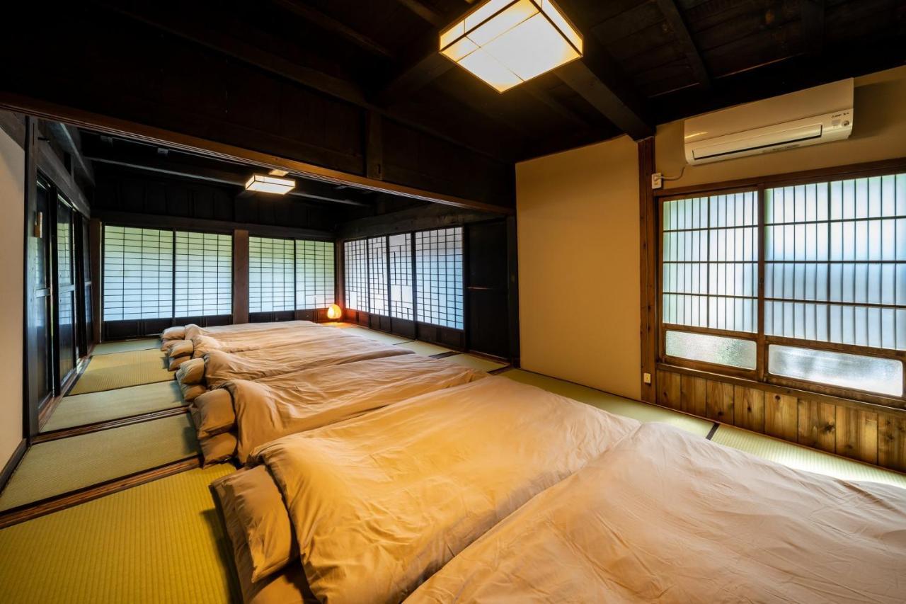 יאמאנאשי Livegrace House Lake Saiko 西湖古民家 מראה חיצוני תמונה