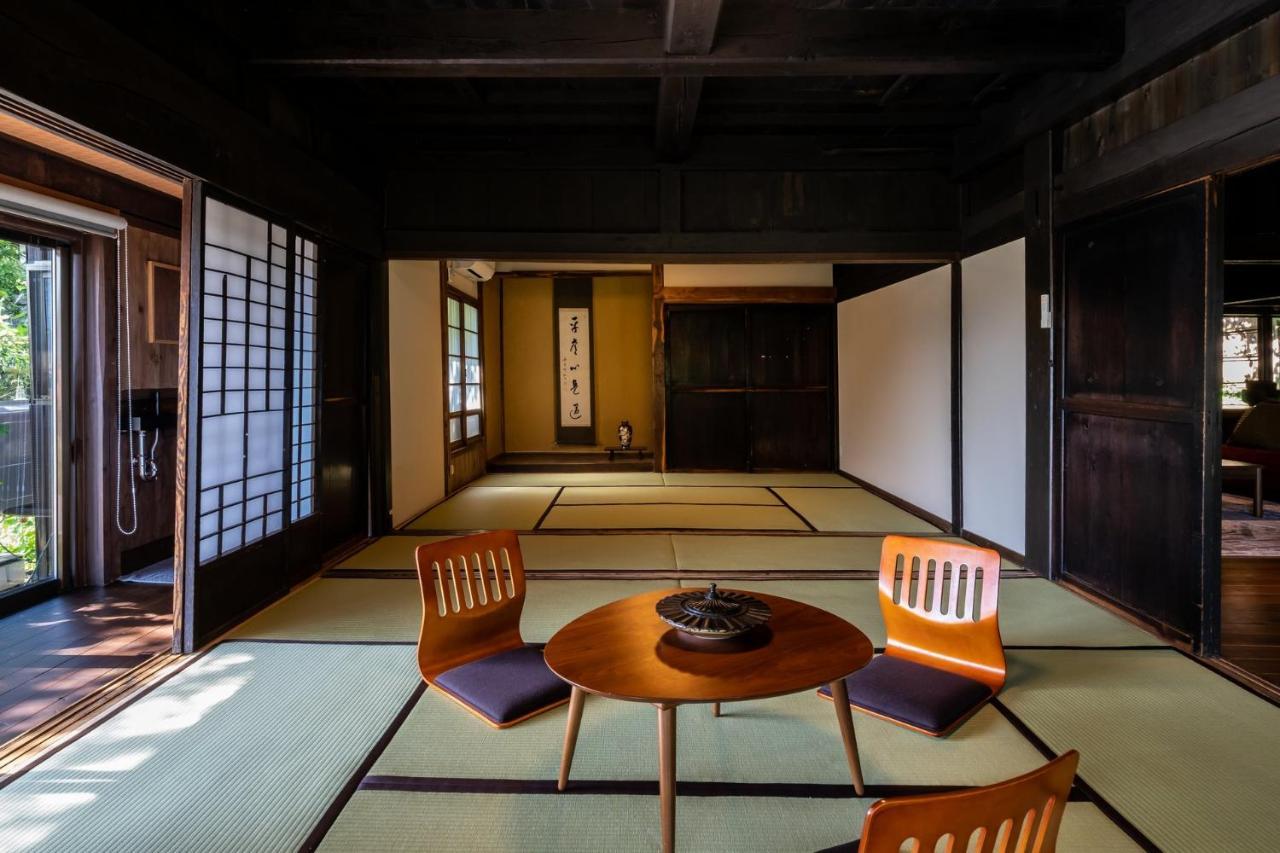 יאמאנאשי Livegrace House Lake Saiko 西湖古民家 מראה חיצוני תמונה