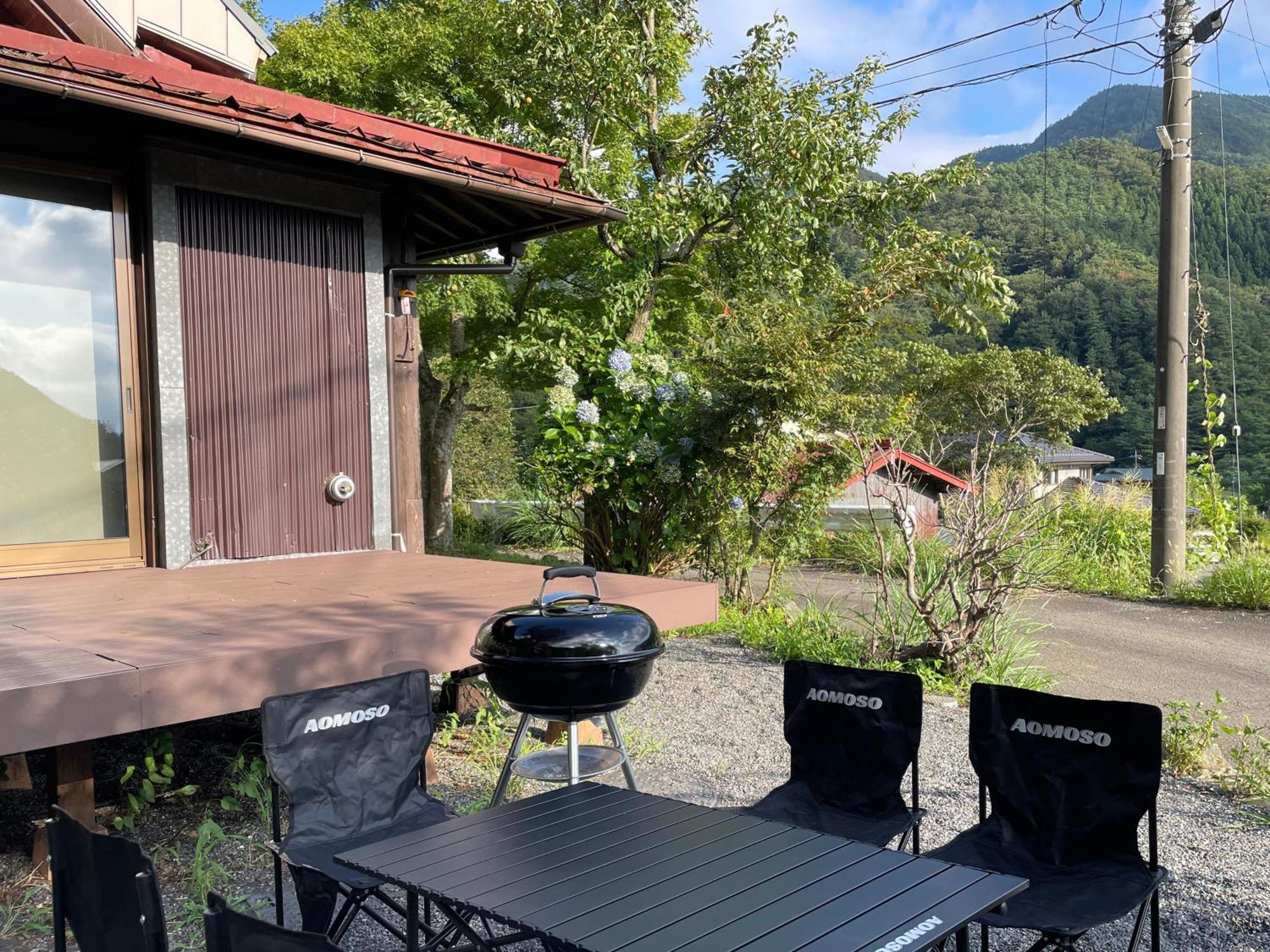 יאמאנאשי Livegrace House Lake Saiko 西湖古民家 מראה חיצוני תמונה